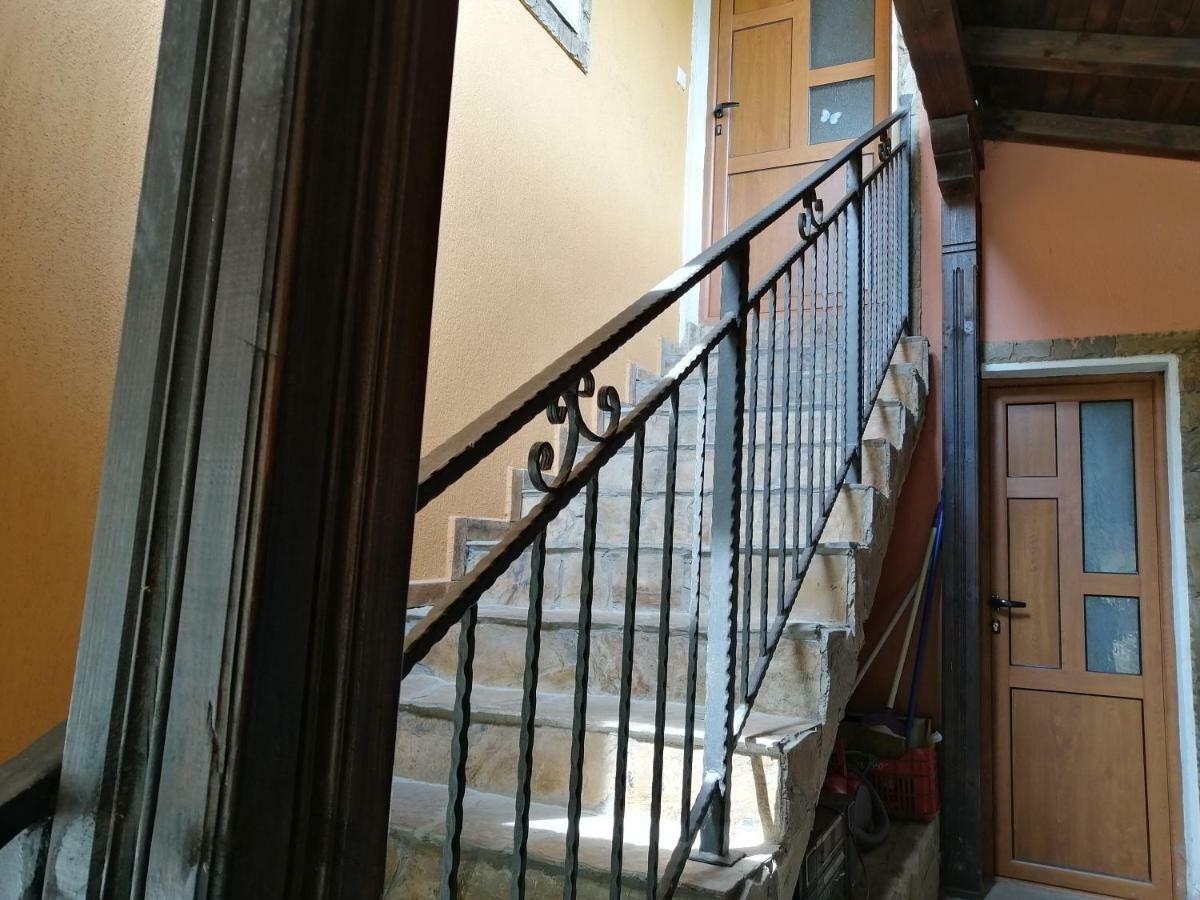Guest House Tsveti-Trqvna Bangeytsi Extérieur photo